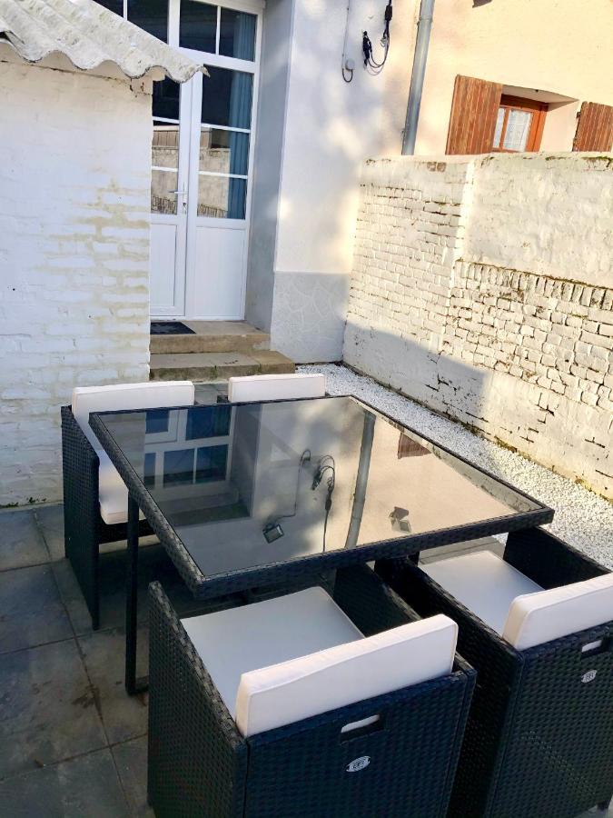 L'Heure Bleue Villa Крот Екстериор снимка