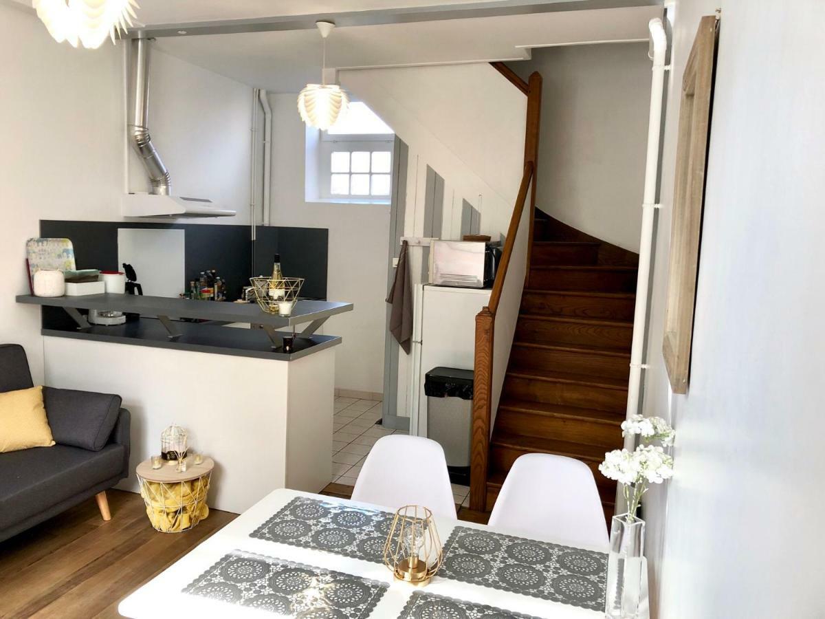 L'Heure Bleue Villa Крот Екстериор снимка